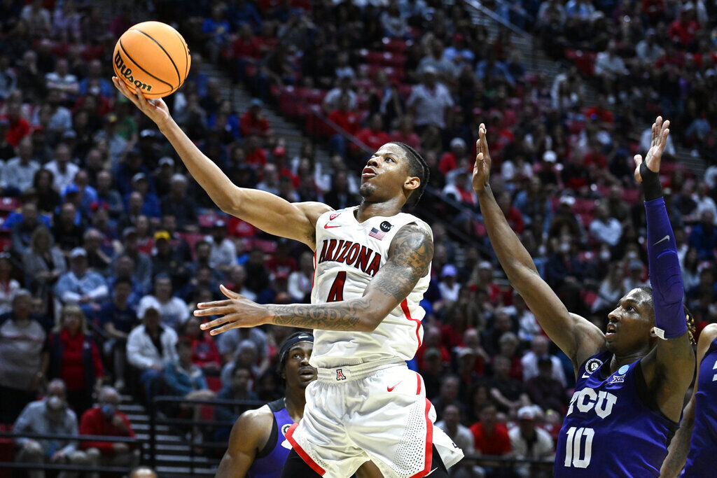 27. Miami: Dalen Terry, Arizona, 6-7